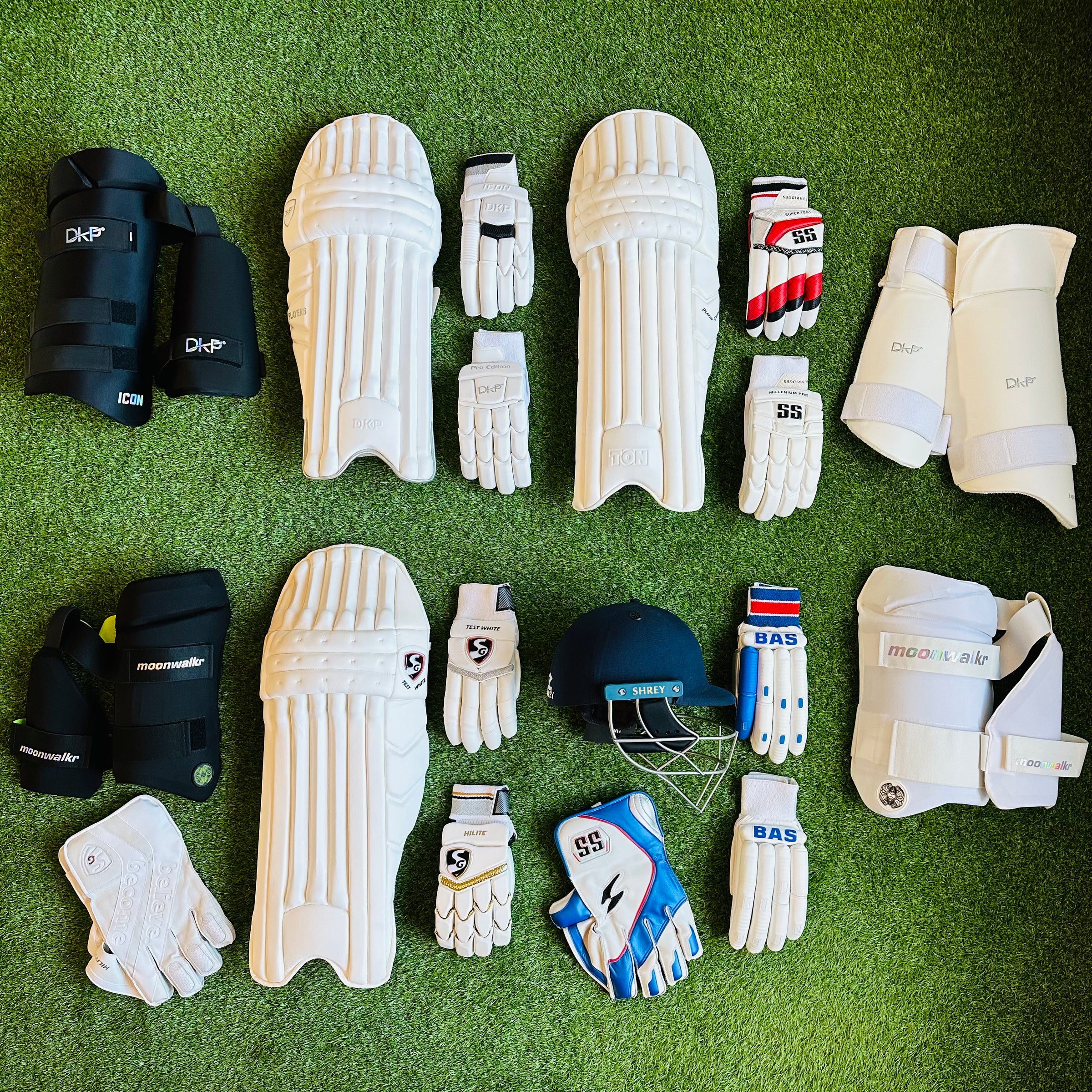 Cricket gloves and helmet shop