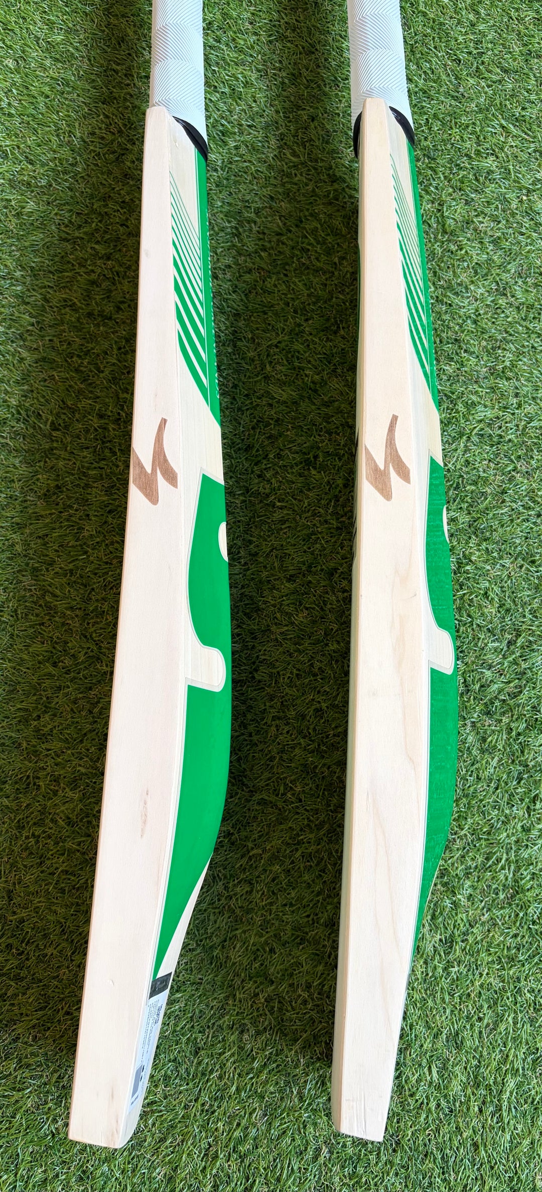 SG Triple Crown Classic Cricket Bat | Harrow Size