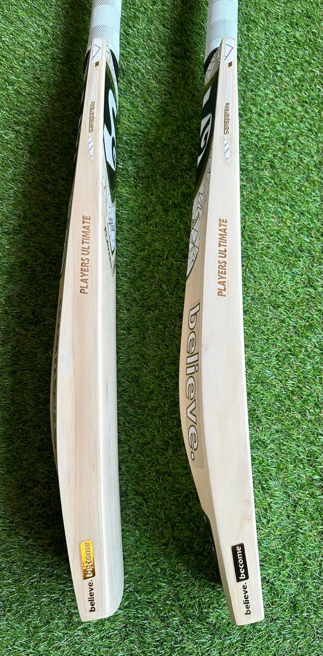 SG Players Ultimate Cricket Bat