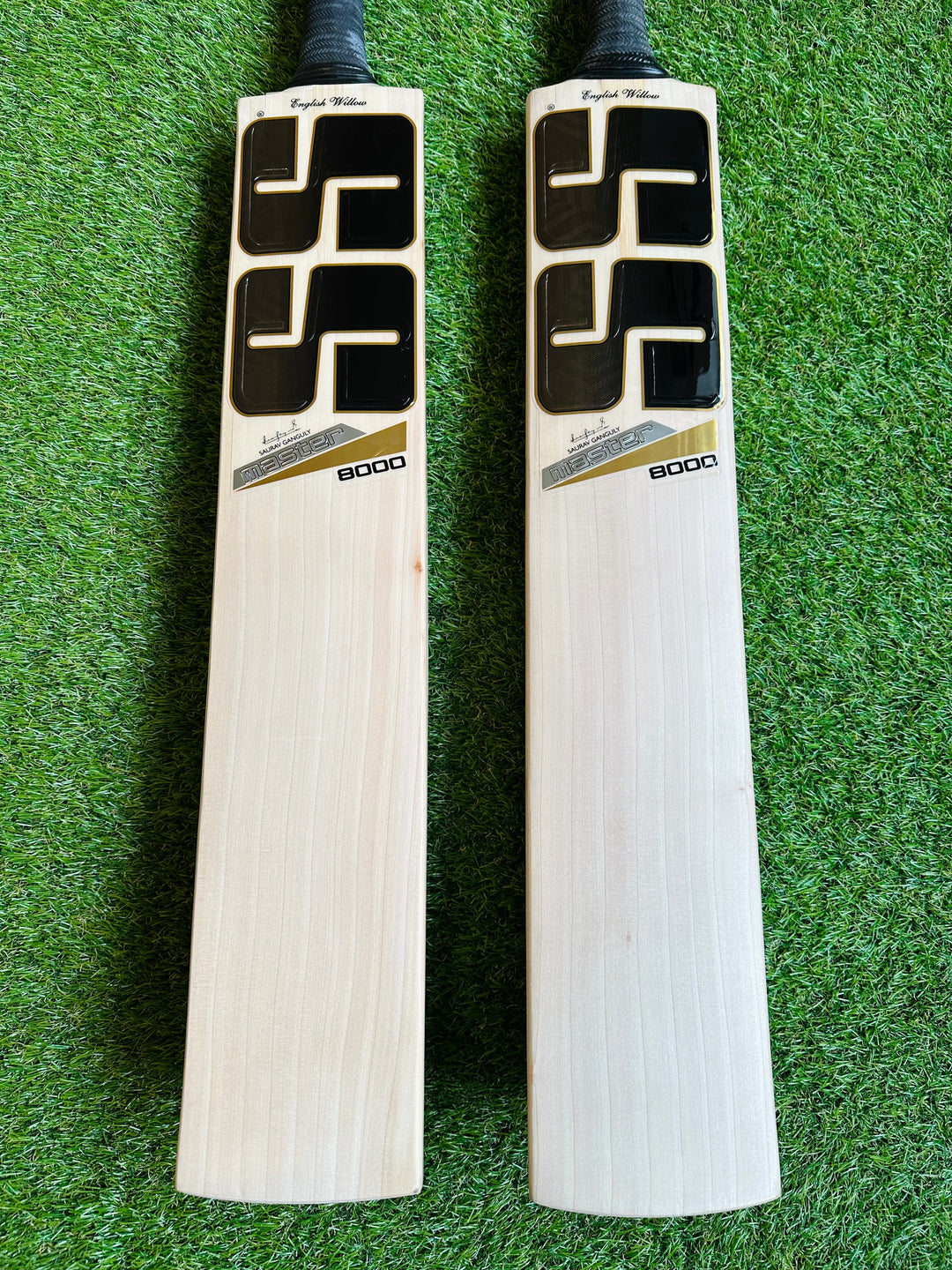 SS TON Master 8000 Cricket Bat 