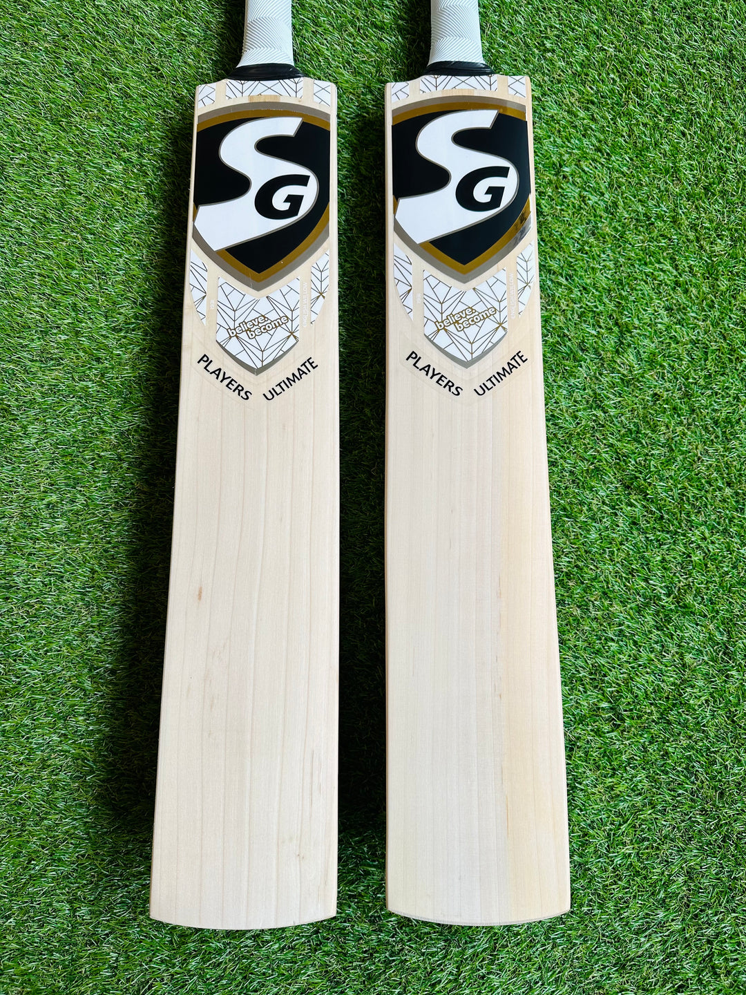 SG Players Ultimate Cricket Bat