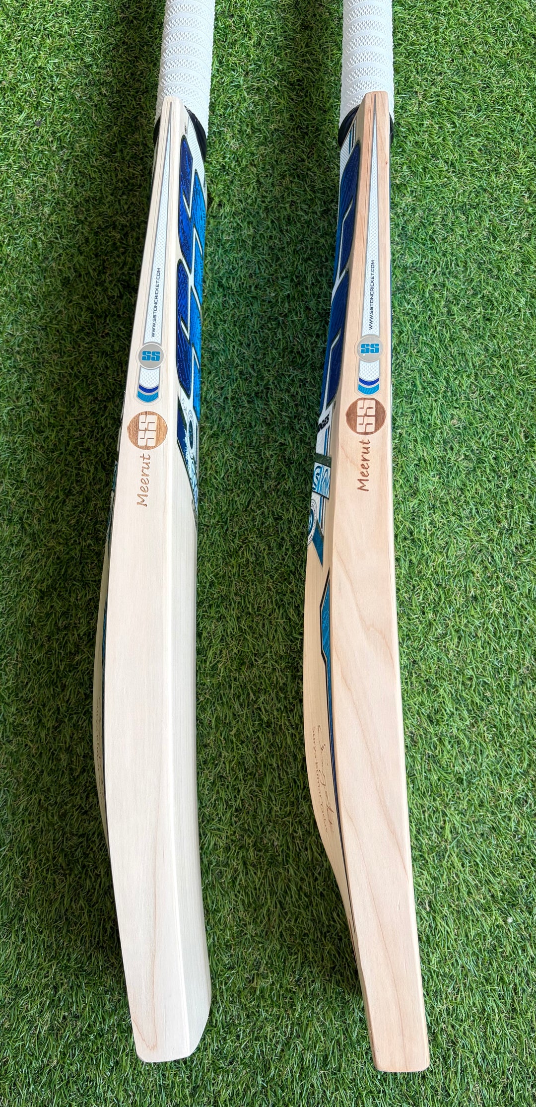 SS TON Sky Flicker Pro Cricket Bat