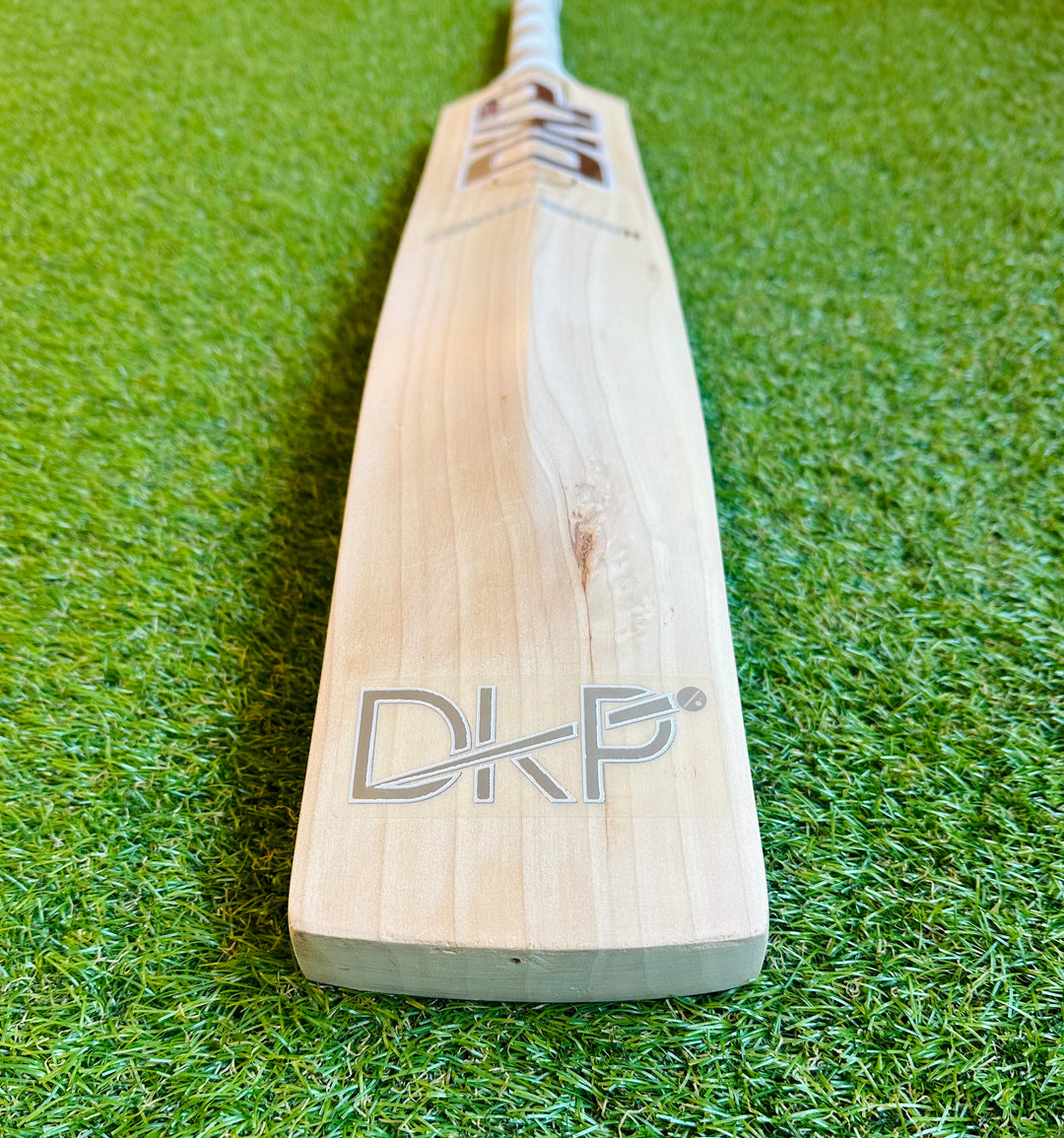 DKP Limited Edition Cricket Bat | Grade 1