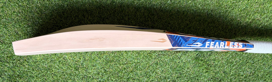 DSC Krunch 3.0 Cricket Bat | 18 Grains