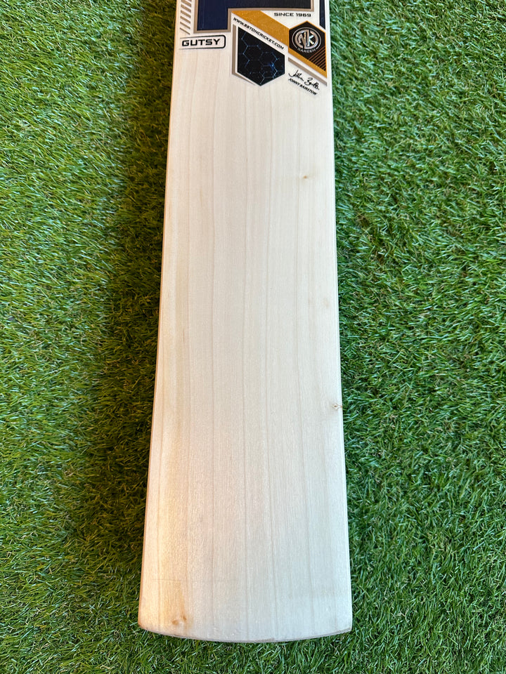 TON Gutsy Edition Cricket Bat | Lightweight