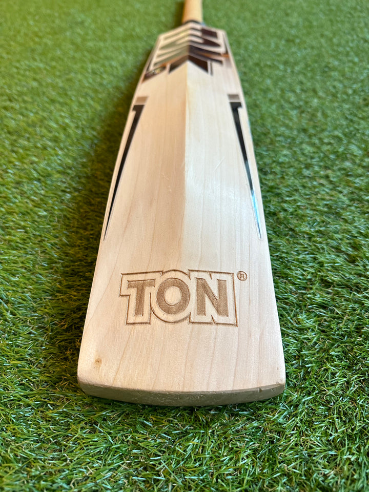 TON Gutsy Edition Cricket Bat | Lightweight