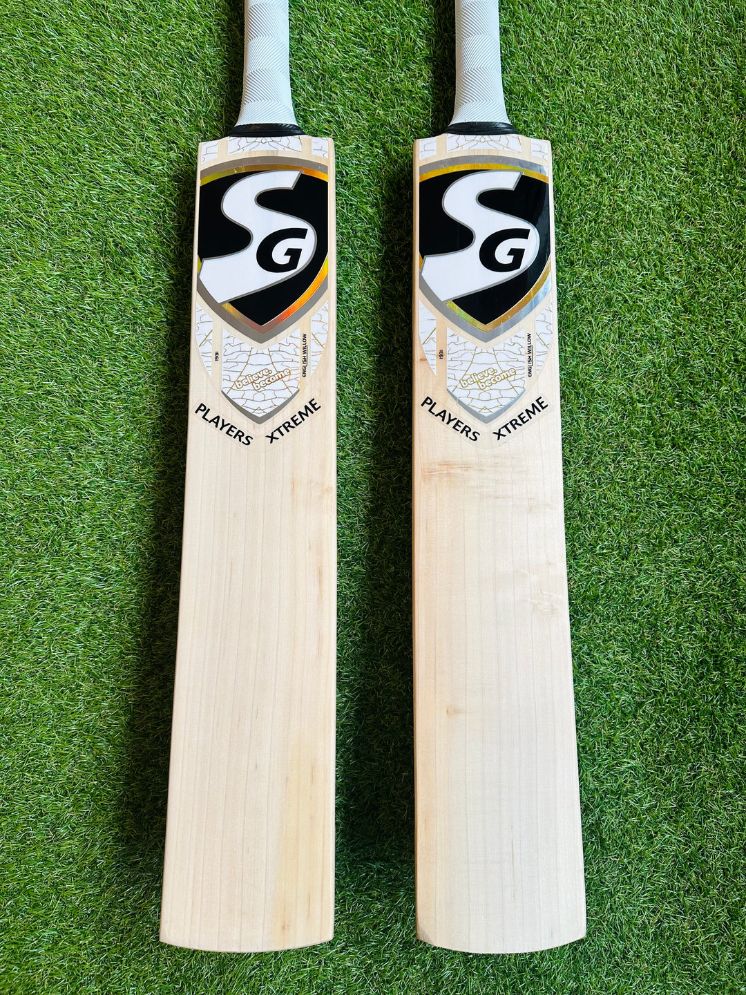SG Players Xtreme Cricket Bat