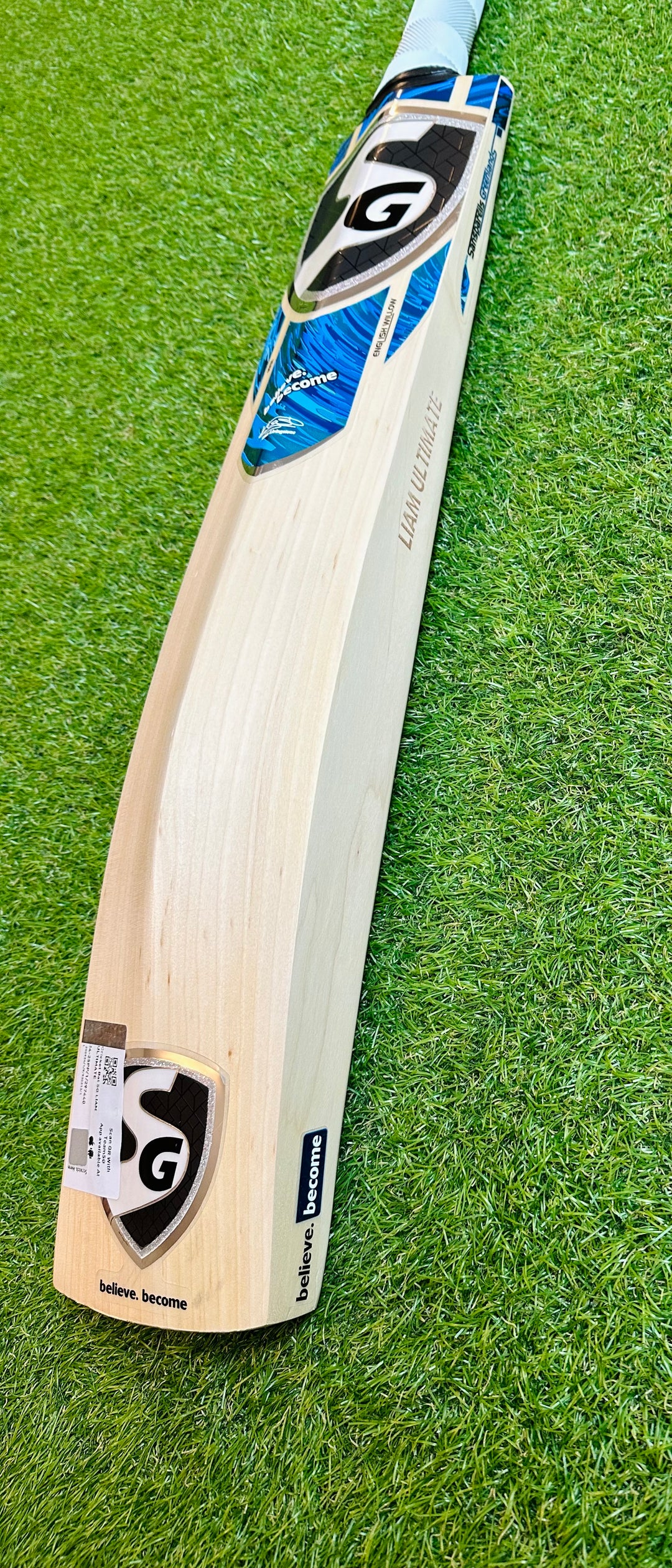 SG Liam Ultimate Cricket Bat | New Model