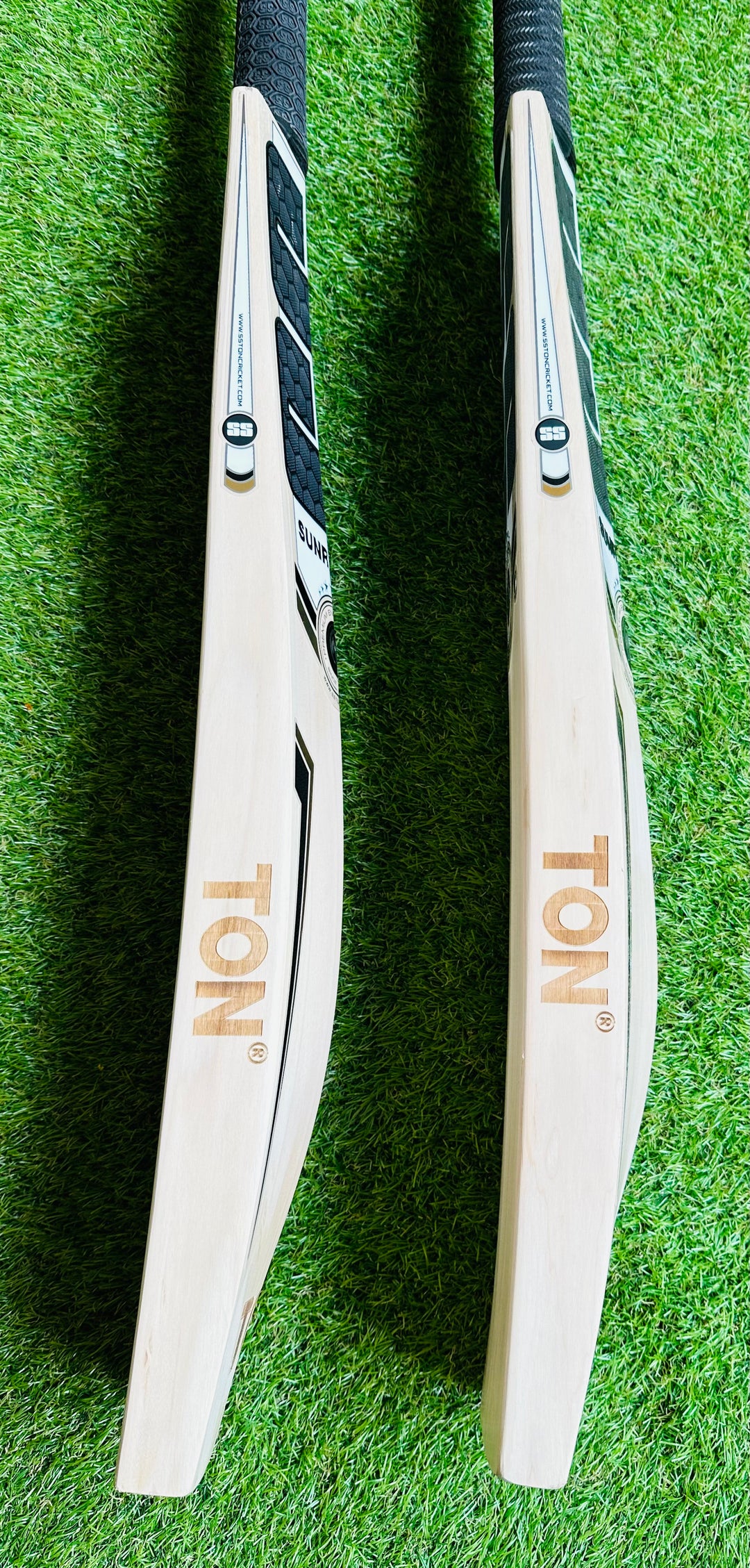 SS Ton Heritage Edition Cricket Ba