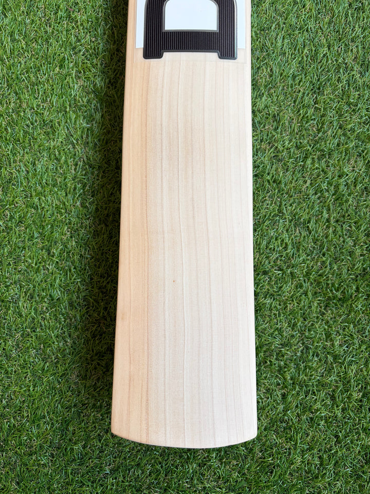 DKP Black Edition Cricket Bat | Size 5