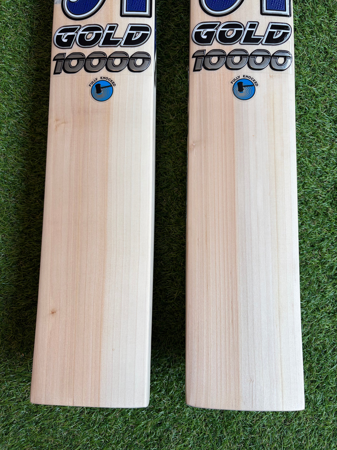 CA 10000 Gold Cricket Bat