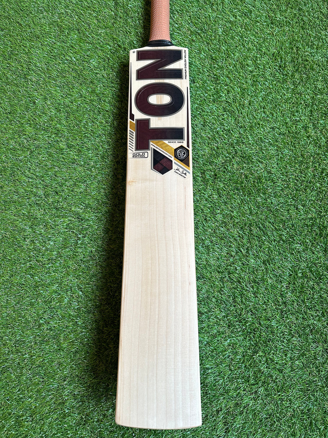 TON Gold Edition Cricket Bat | Long Blade | Knocked In