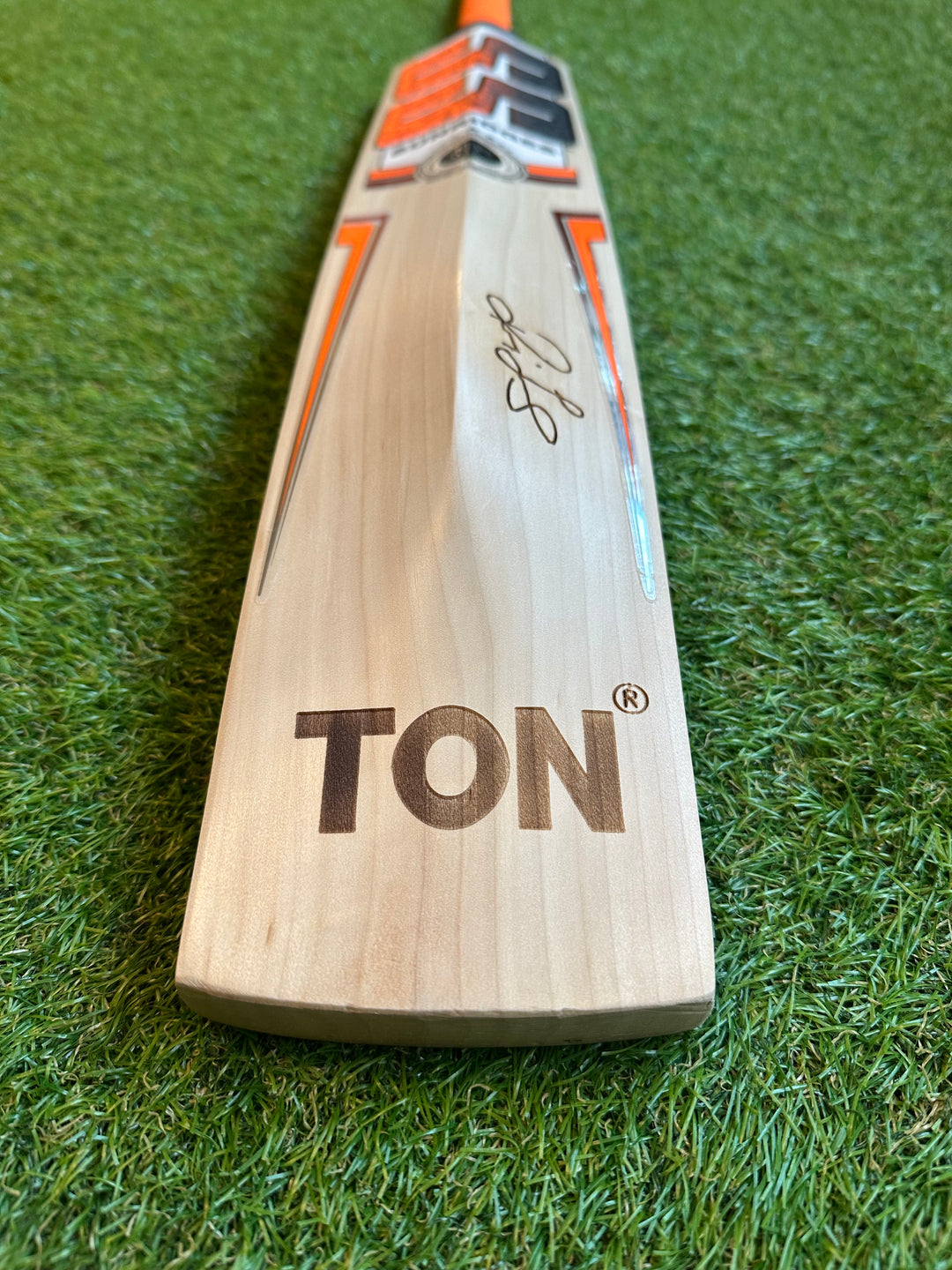 SS TON Stallion Sword Edition Cricket Bat | Size 5