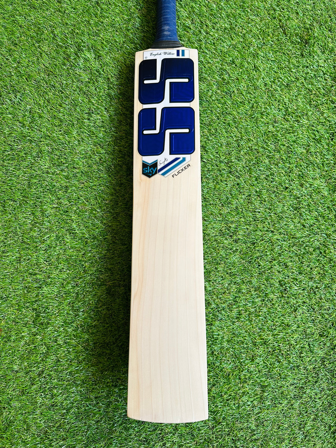 SS TON Sky Flicker Pro Cricket Bat | Harrow Size