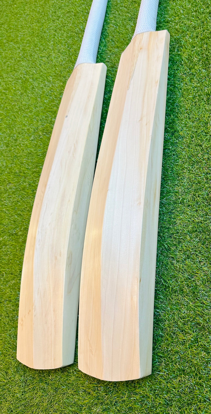 Plain Grade 2 English Willow Cricket Bats | Full Spine Profile