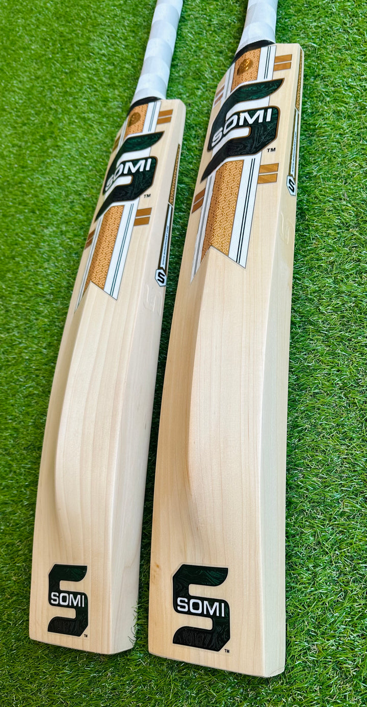 Somi Legacy Pro Cricket Bat