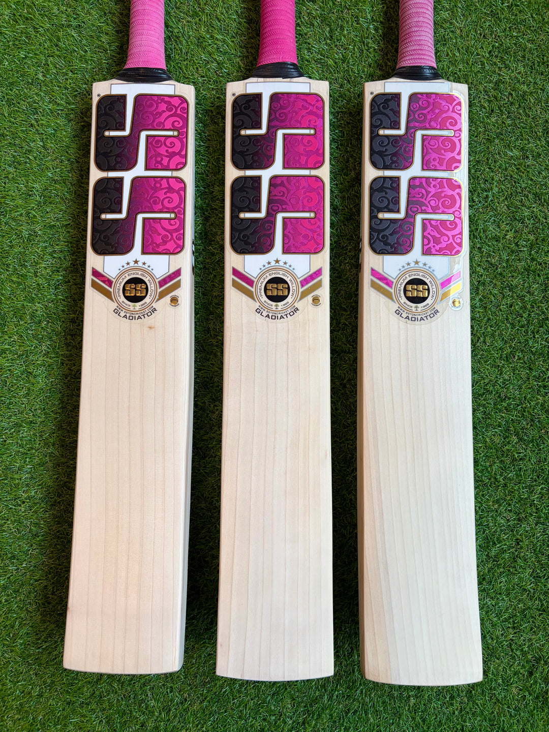 SS TON Gladiator Cricket Bat | Size 6