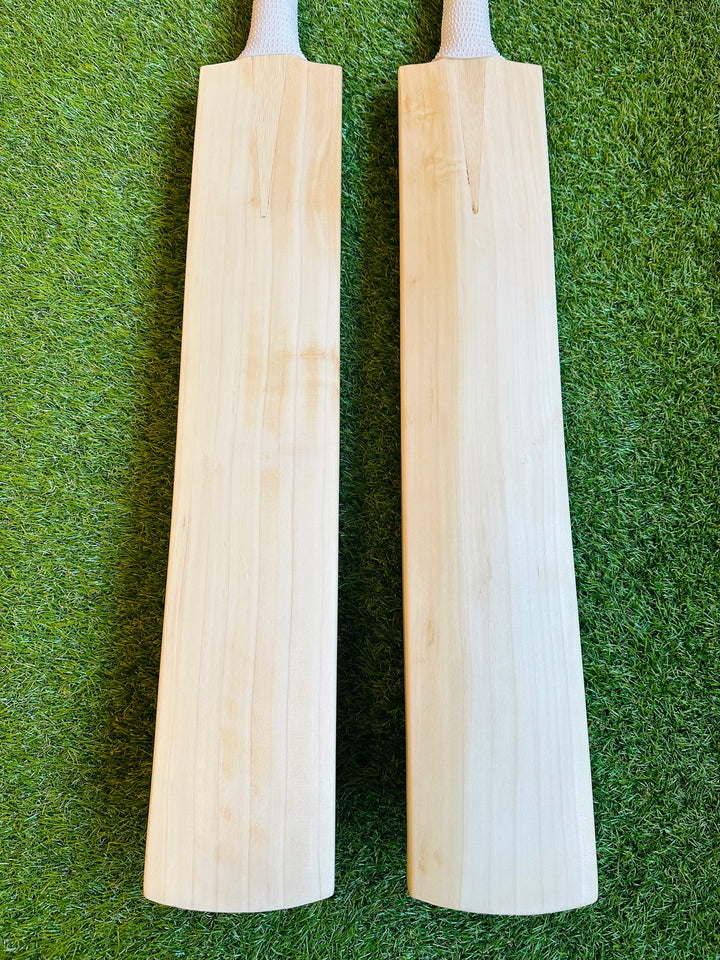 Plain Grade 2 English Willow Cricket Bats | Full Spine Profile