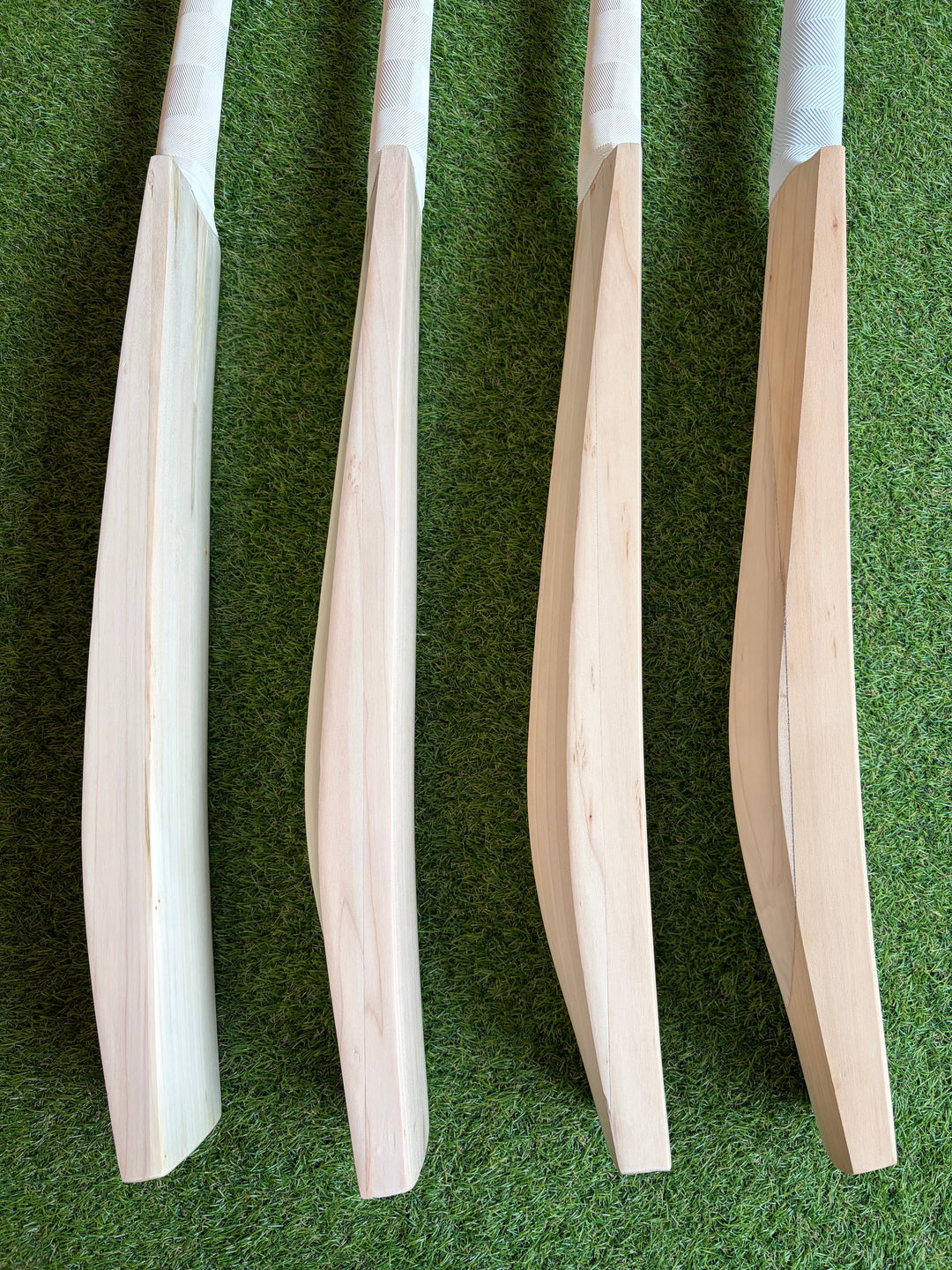 Laminate Two Piece Cricket Bat | Massive Edges | Superb Ping
