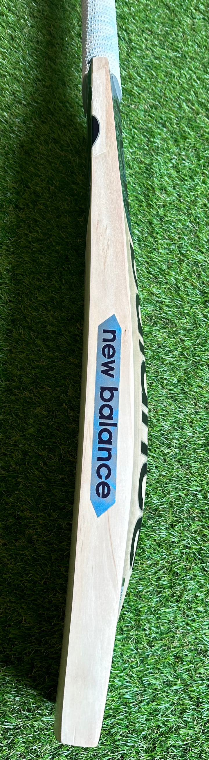 New Balance DC 1140 Cricket Bat