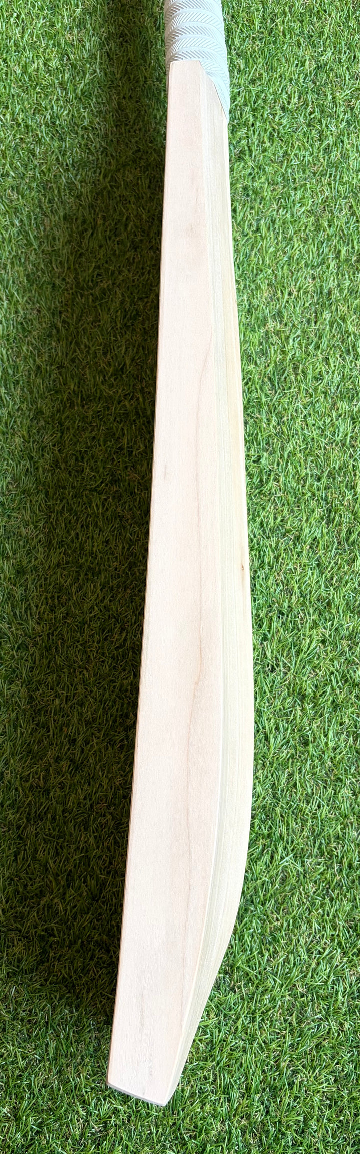 Plain Grade 2 English Willow Cricket Bat | 42mm | Long Handle