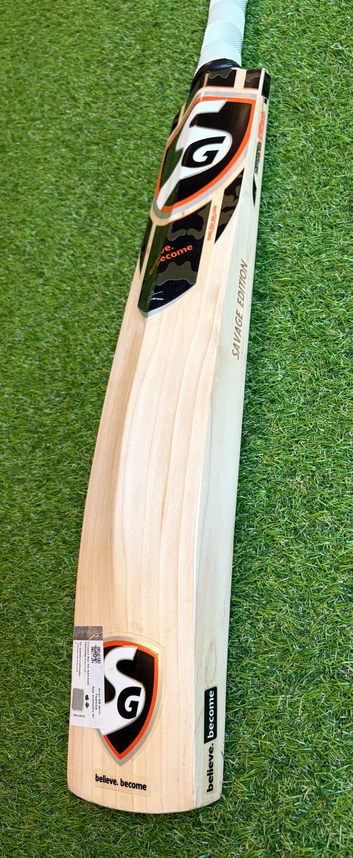 SG Savage Edition Cricket Bat Harrow