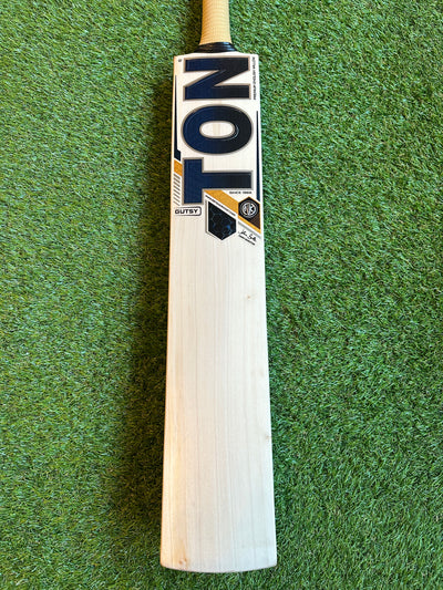 TON Gutsy Edition Cricket Bat | Lightweight