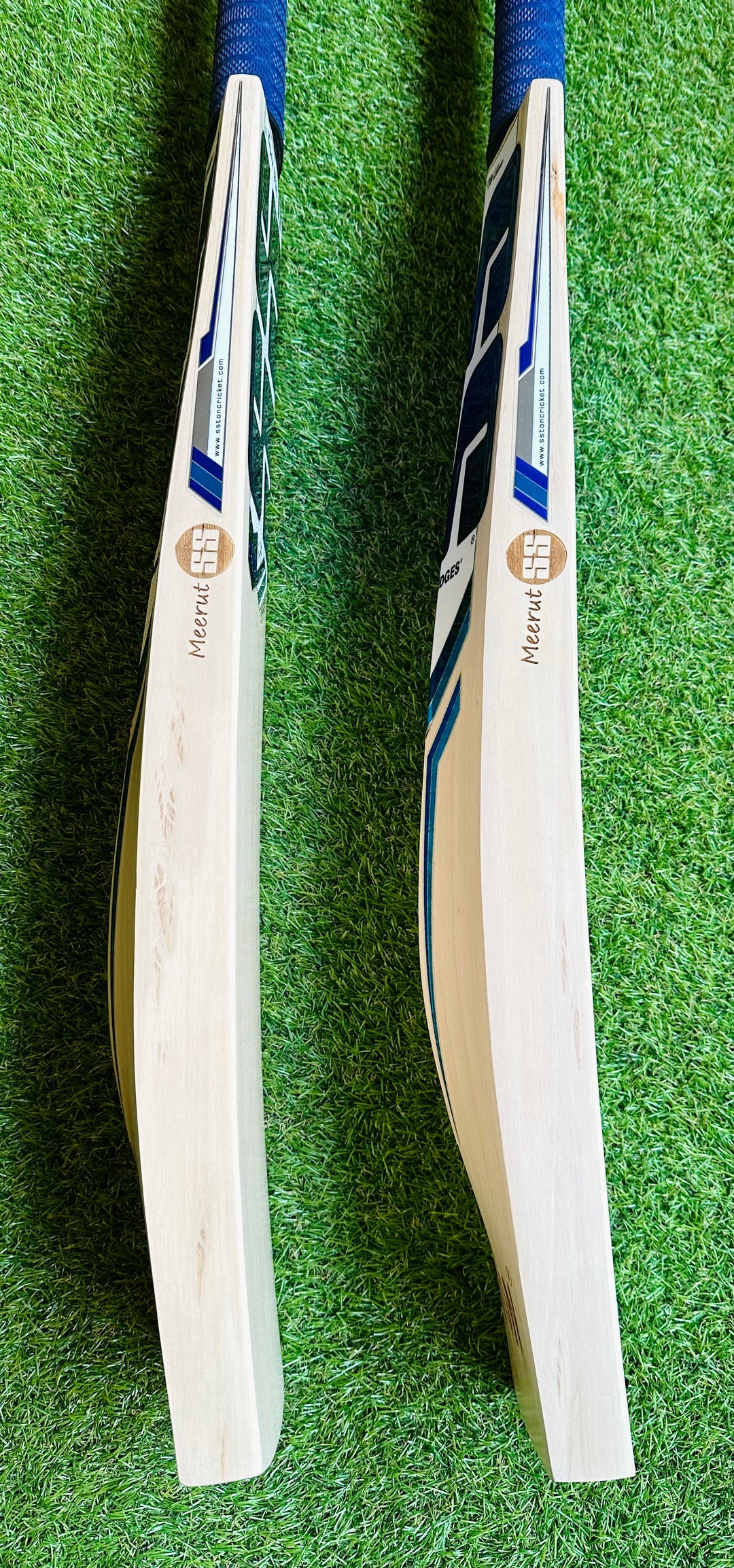 SS TON Sky Flicker Pro Cricket Bat