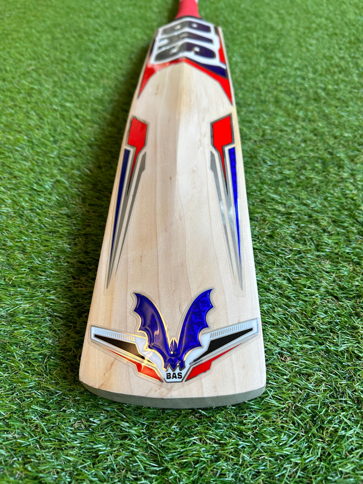 BAS King Hitter Cricket Bat