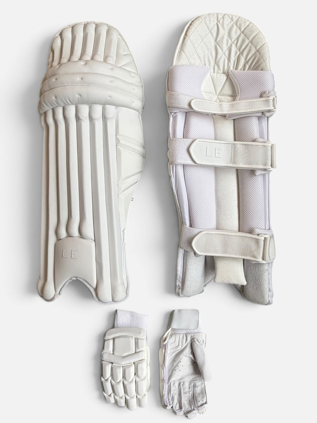 Plain Limited Edition Cricket Batting Pads and Gloves Bundle