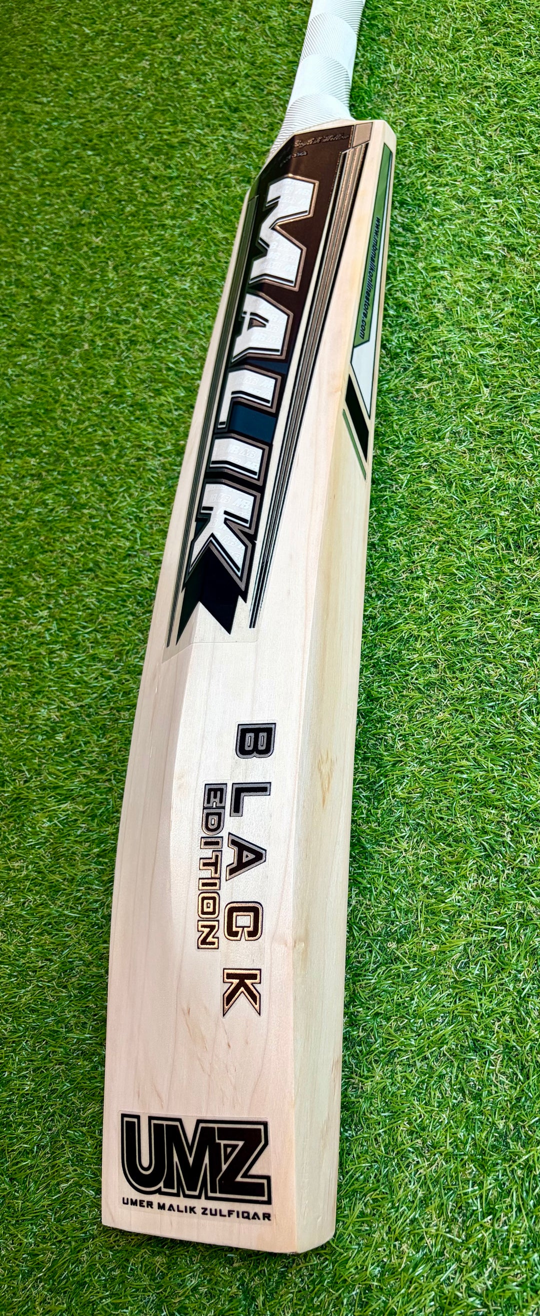 MB Malik Black Edition Cricket Bat