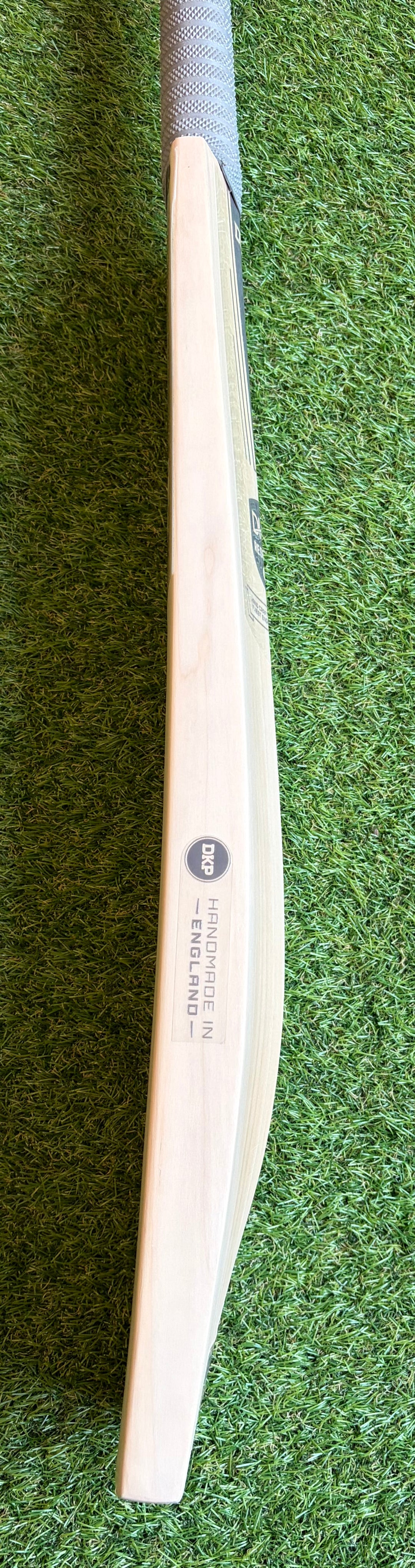 DKP Reserve Edition Cricket Bat | Harrow Size