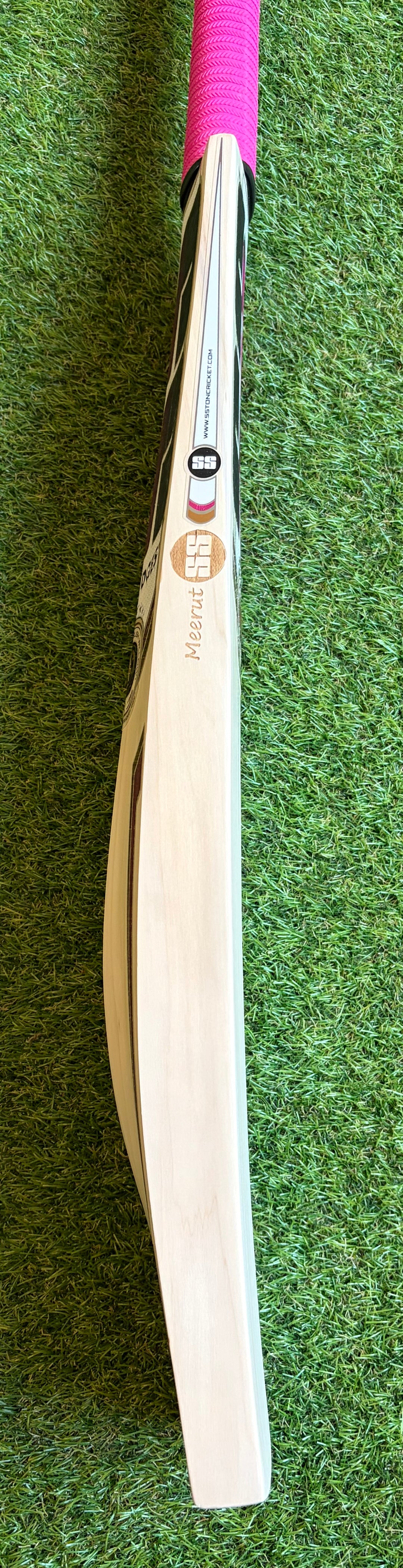SS TON Gladiator Cricket Bat