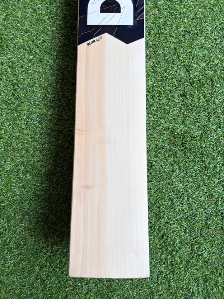 DSC Blak 450 Cricket Bat