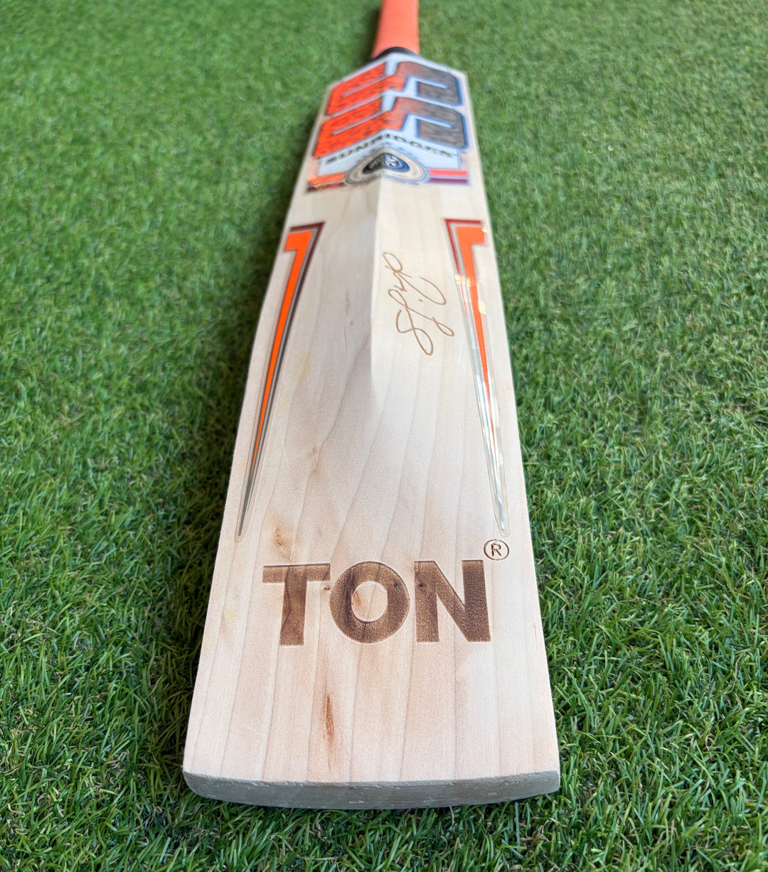 SS TON Stallion Sword Edition Cricket Bat | Size 5