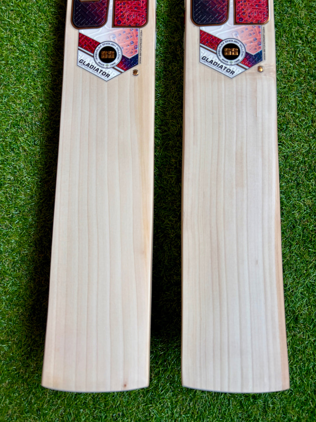 SS TON Gladiator Cricket Bat | Size 6