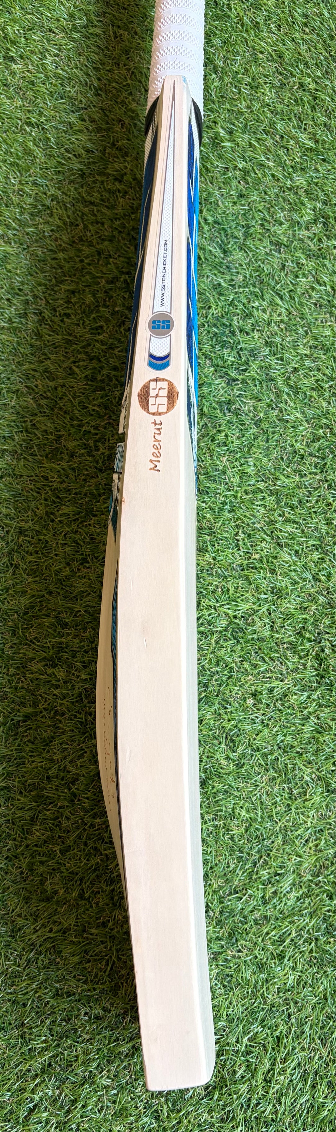SS TON Sky Flicker Pro Cricket Bat | Harrow Size