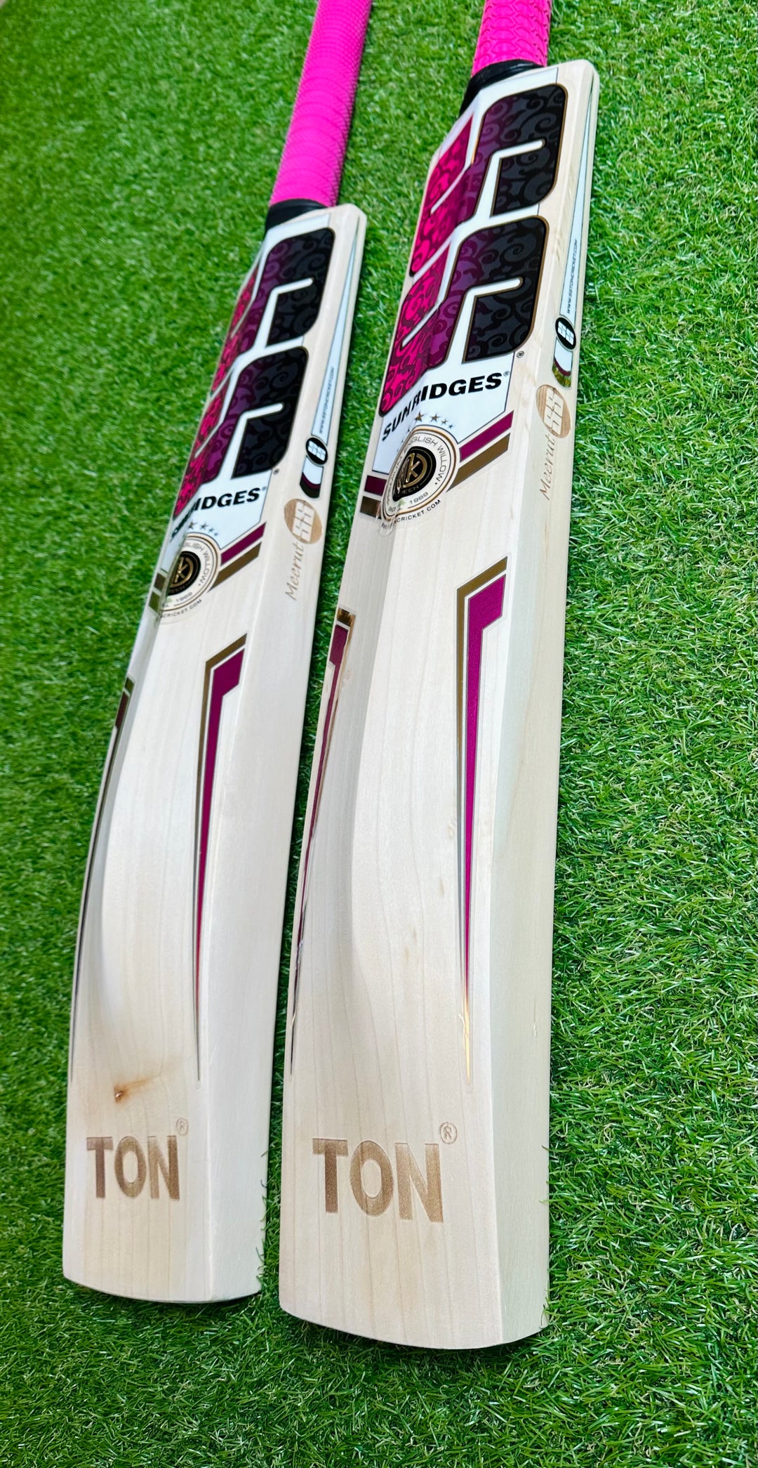 SS TON Gladiator Cricket Bat