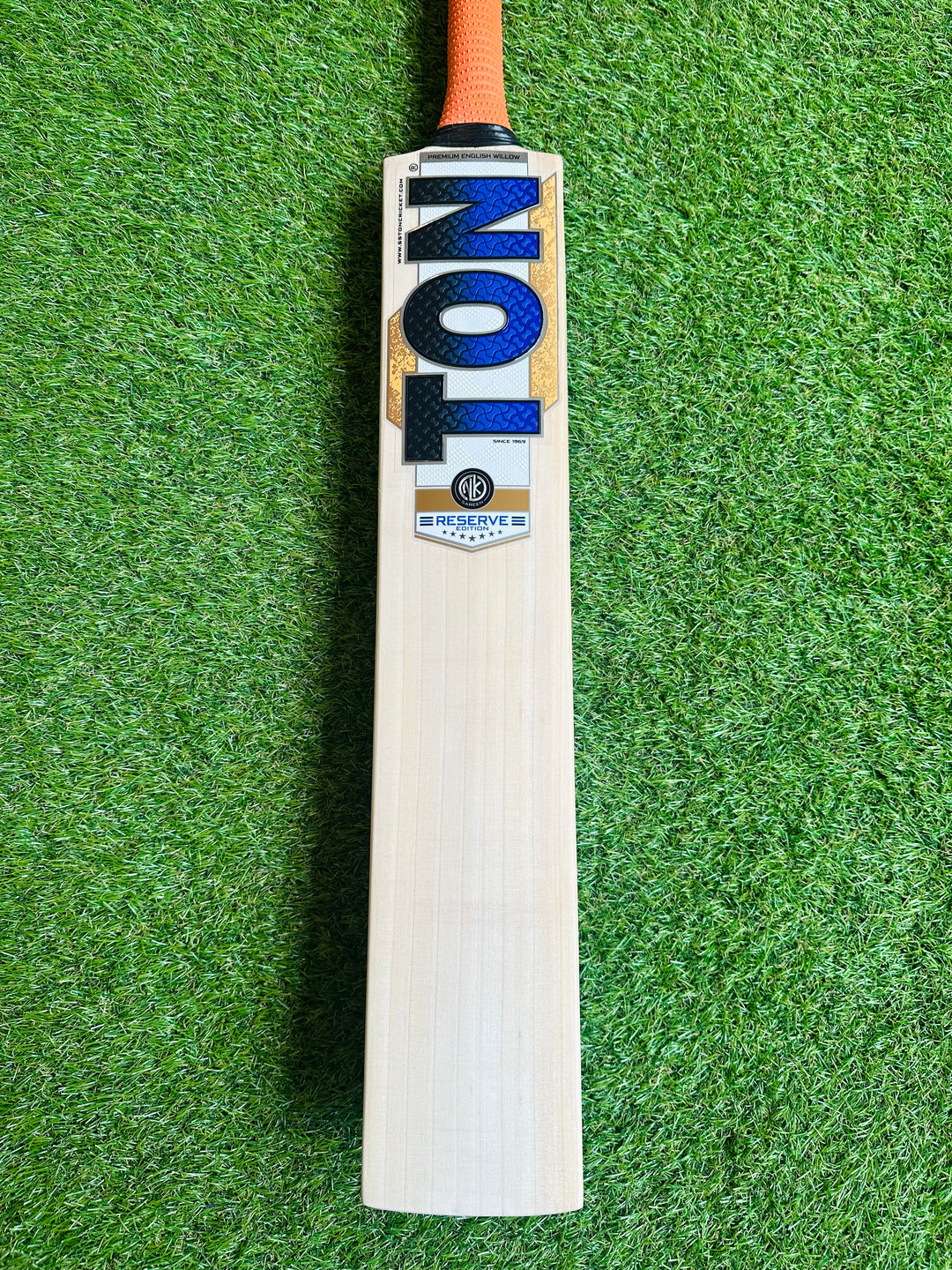 Ton Reserve Edition Cricket Bat | Size 5