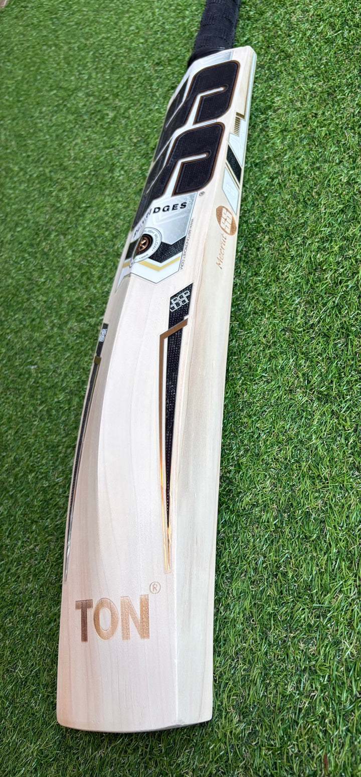 SS TON Limited Edition Players Cricket Bat