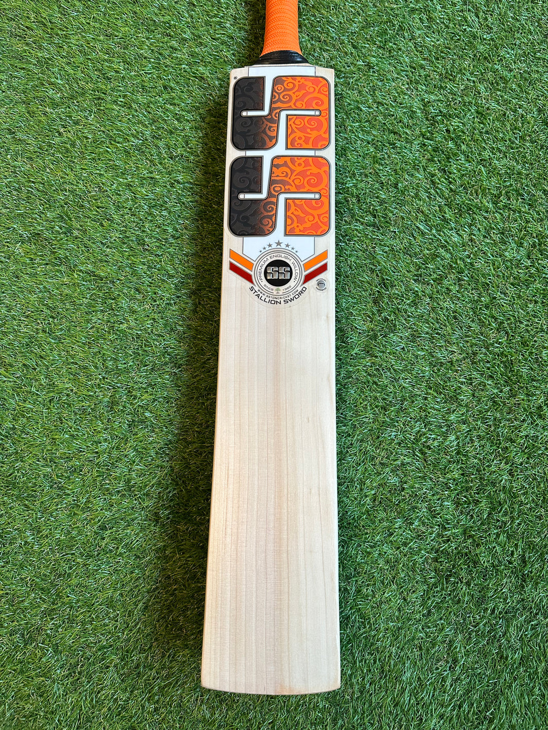 SS TON Stallion Sword Edition Cricket Bat | Size 5