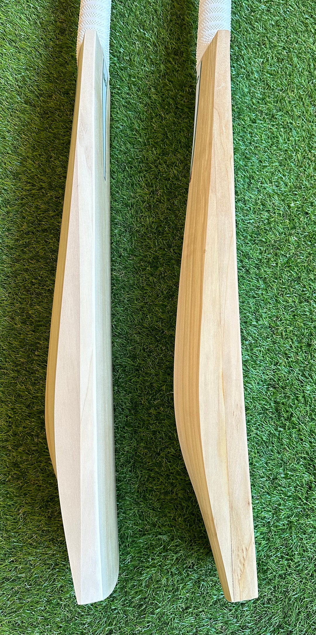 Laminate Two Piece Cricket Bat | Massive Edges | Superb Ping