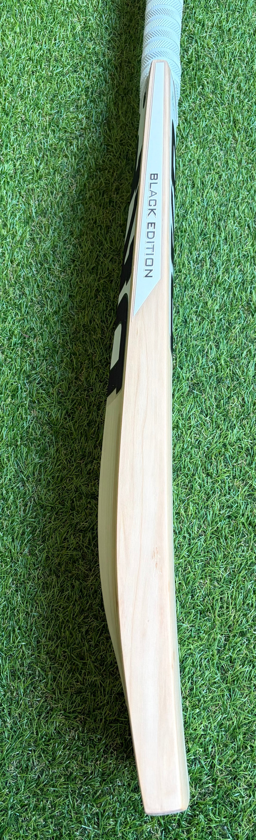 DKP Black Edition Cricket Bat | Size 5
