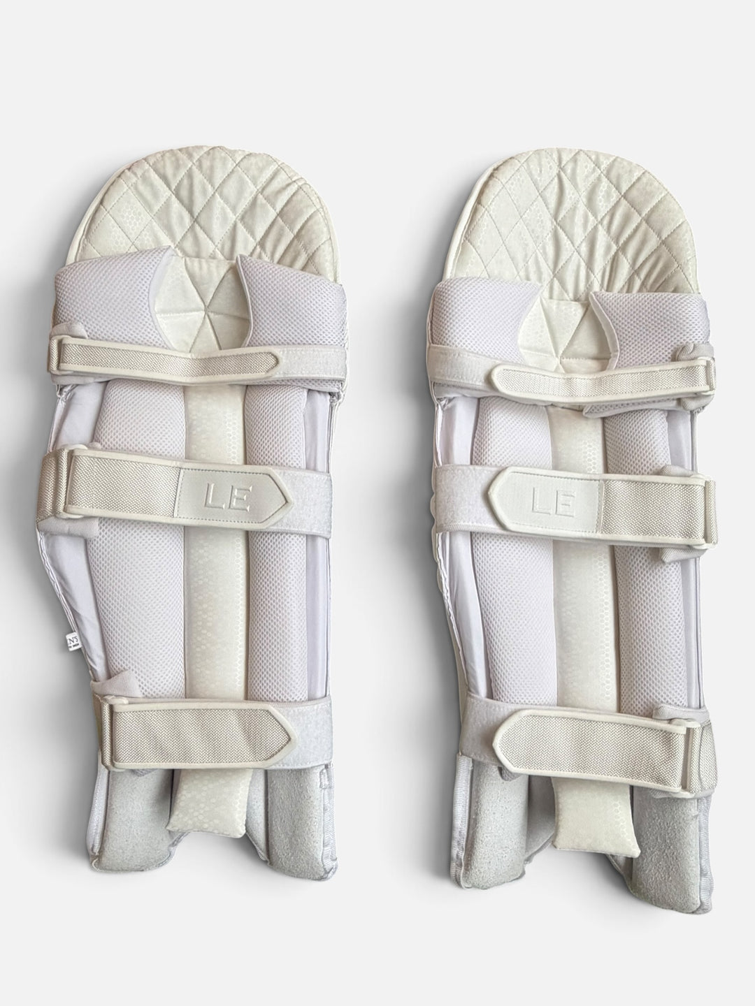 Plain LE White Batting Cricket Pads