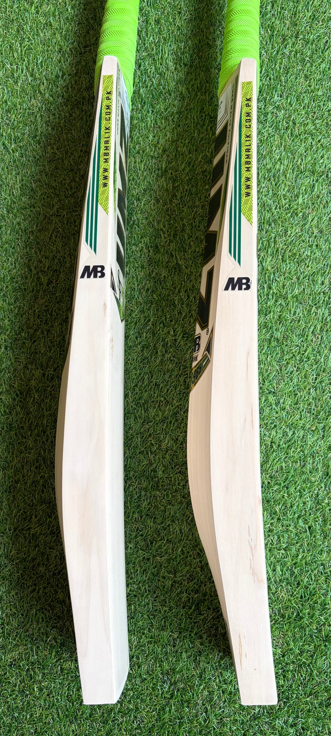 MB Malik SF 51 Cricket Bat | 10 Grains