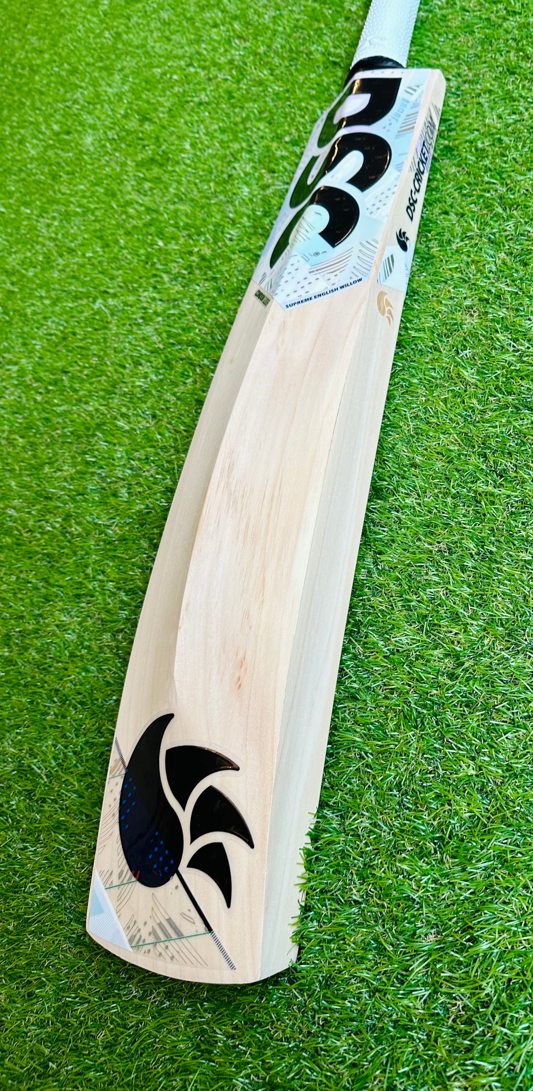 DSC Condor Glider Cricket Bat