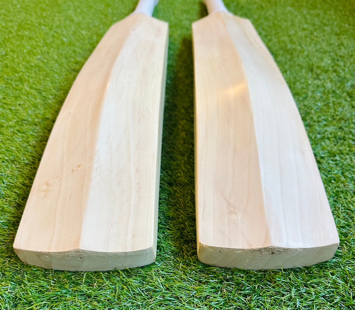 Plain Grade 2 English Willow Cricket Bats | Full Spine Profile