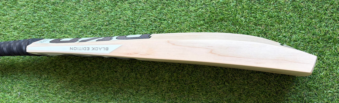 DKP Black Edition Cricket Bat | 3lb | 42mm Edges