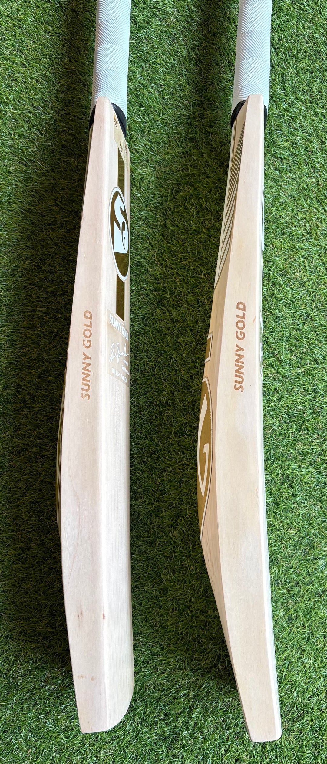 SG Sunny Gold Players Cricket Bat | 40mm Edges | Pro Shape