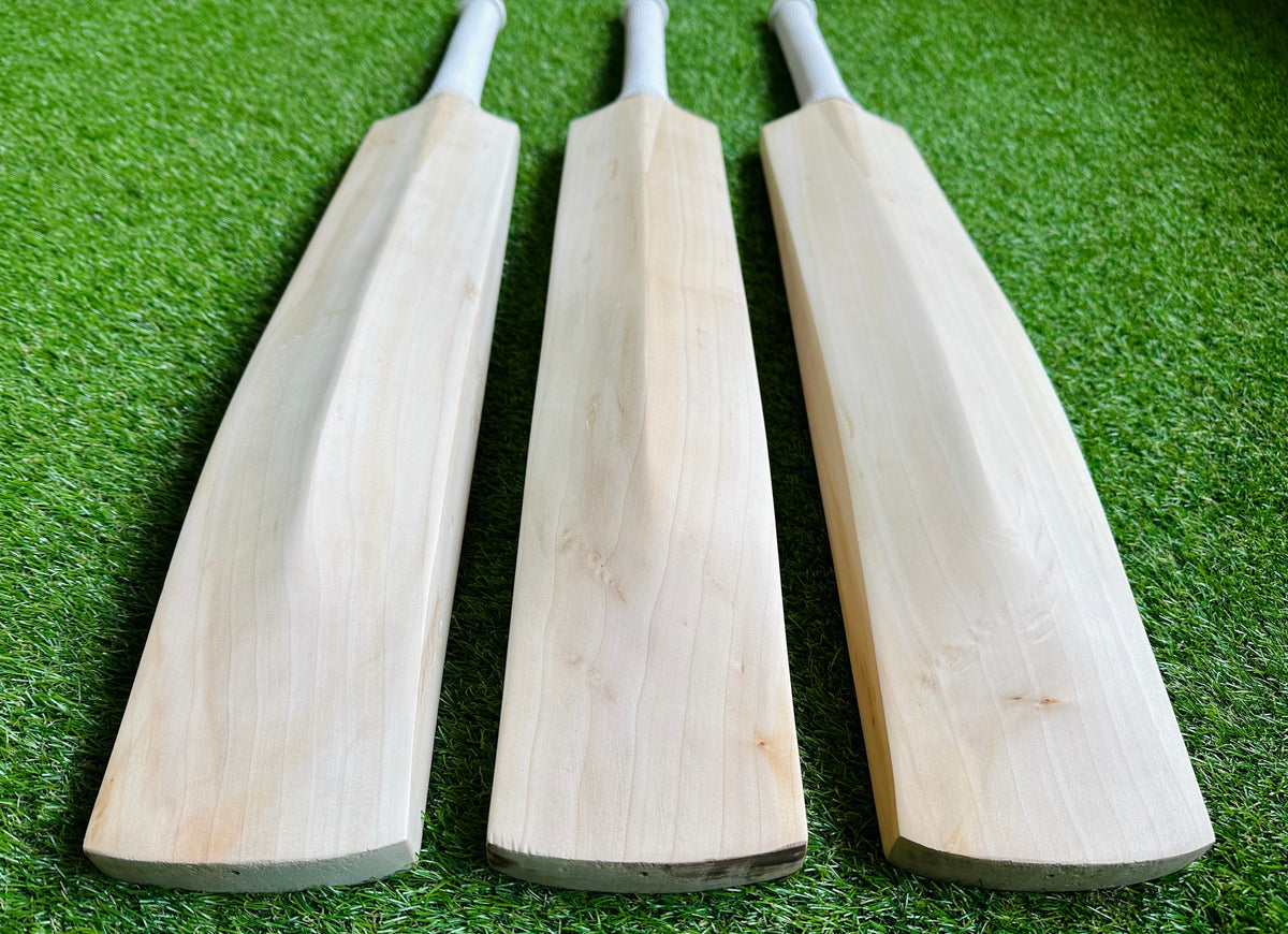 plain-custom-grade-2-cricket-bat-duckbill-profile-dkp-cricket